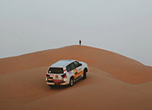 title：B体育官方：开启体育数字化新纪元description：以创新科技驱动体育产业，B体育官方为运动品牌、赛事、健身场景提供全方位数字化解决方案，帮助企业和个人实现更高效的连接与增长。keywords：B体育官方,体育科技,体育数字化,赛事管理,健身应用,用户增长,数据分析part1:小破局之道——从场馆到云端的全链路在体育世界里，现场的激情与数据的洞察并行，才能真正释放一场赛事的商业价值。