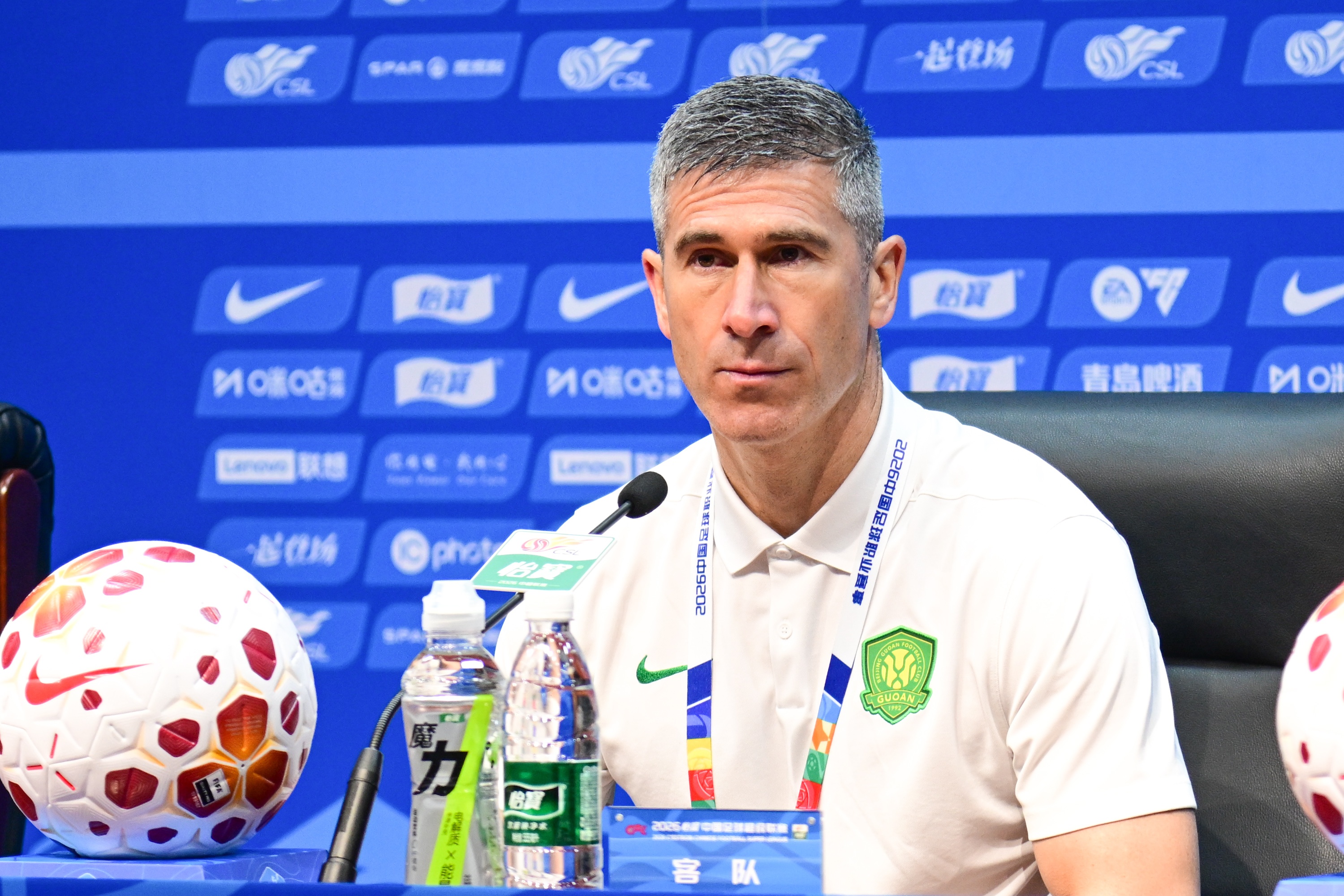 开云官方平台-蒙哥马利：赛季开局连续迎来强劲对手，不可避免出现“接触伤”